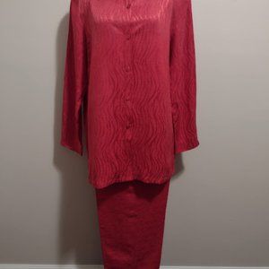 Travis Ayers, 2pc Red Long Shirt-Like Pantsuit, Size-16, No Hem, Dry Cleaned